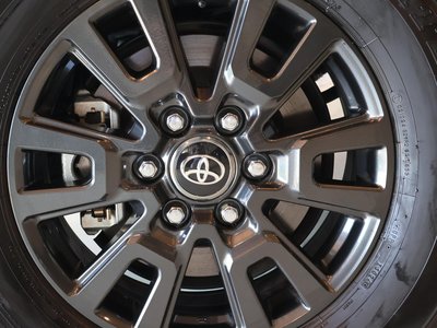صورة مصغرة 68 لـ 2024 Toyota LAND CRUISER 250