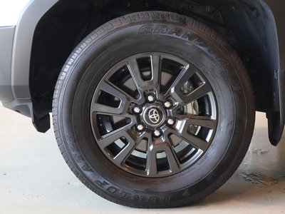 صورة مصغرة 66 لـ 2024 Toyota LAND CRUISER 250