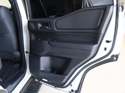 صورة مصغرة 31 لـ 2024 Toyota LAND CRUISER 250