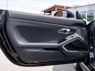 صورة مصغرة 26 لـ 2017 Porsche 718