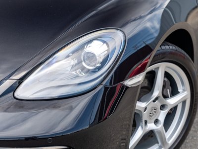صورة 9 لـ 2017 Porsche 718