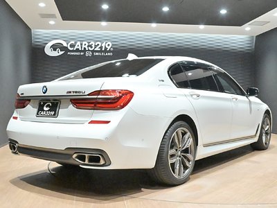 BMW 7 SERIES - 5