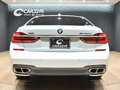 BMW 7 SERIES - 7