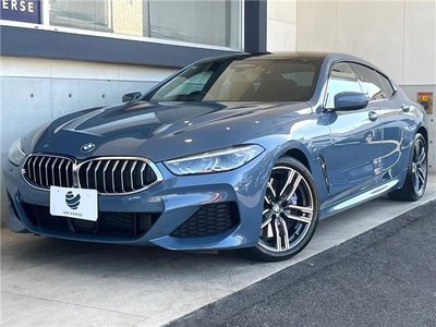 BMW 8 SERIES - 1