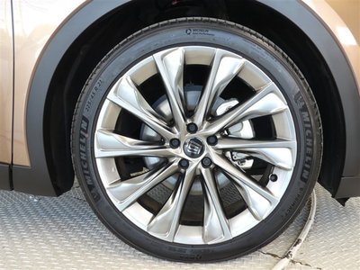 TOYOTA CROWN CROSSOVER - 10