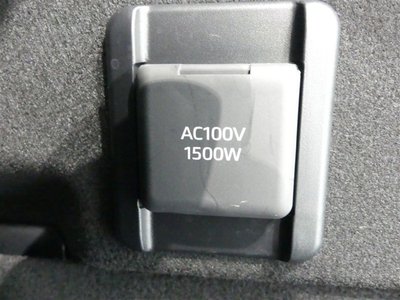 TOYOTA CROWN CROSSOVER - 8