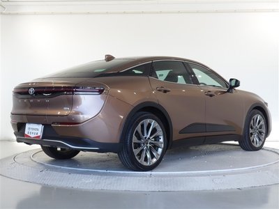 TOYOTA CROWN CROSSOVER - 5
