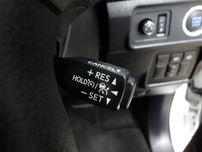 TOYOTA LAND CRUISER PRADO - 9