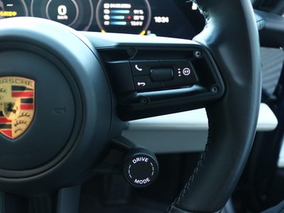2021 Porsche TAYCAN 照片 11