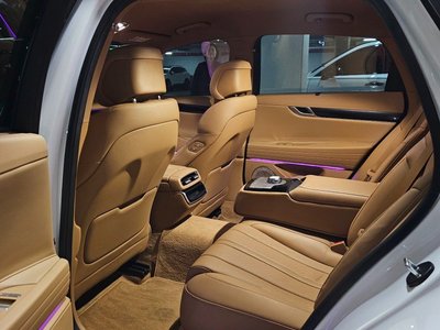 GENESIS G80 (RG3) - 10