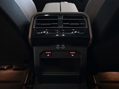 صورة مصغرة 17 لـ 2025 BMW 5 SERIES