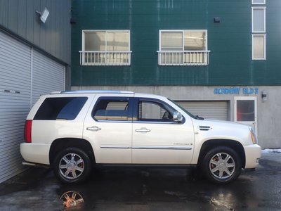 CADILLAC ESCALADE - 9