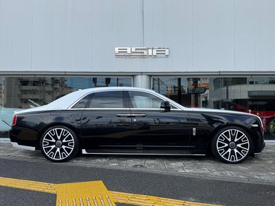 ROLLS-ROYCE GHOST - 7