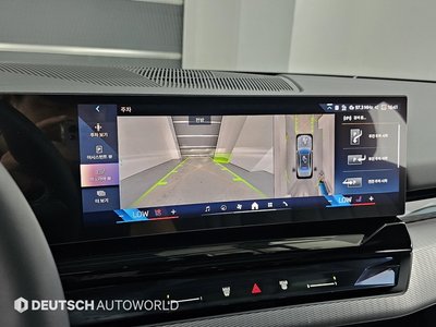2026 BMW 5 SERIES — миниатюра 15