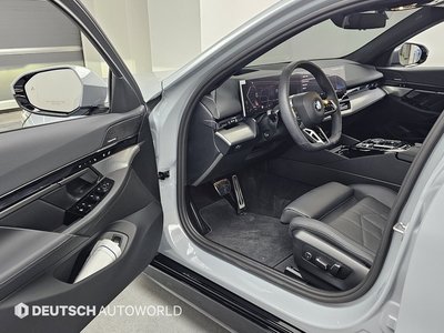 2026 BMW 5 SERIES — миниатюра 11