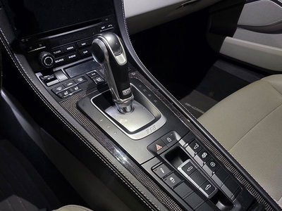 2021 Porsche 718 — миниатюра 16