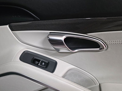 2021 Porsche 718 — миниатюра 13