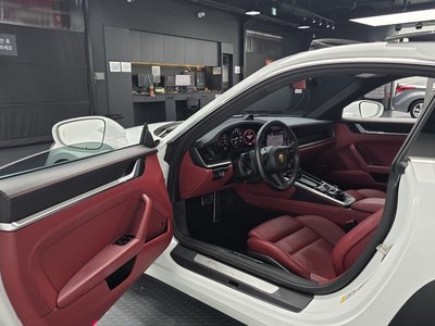 2021 Porsche 911 缩略图 14