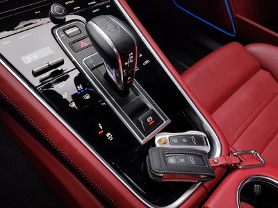 PORSCHE PANAMERA - 9