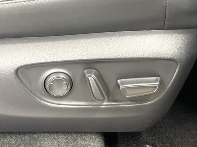 TOYOTA LAND CRUISER 250 - 7
