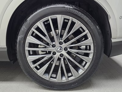 2023 Lexus RX photo 8
