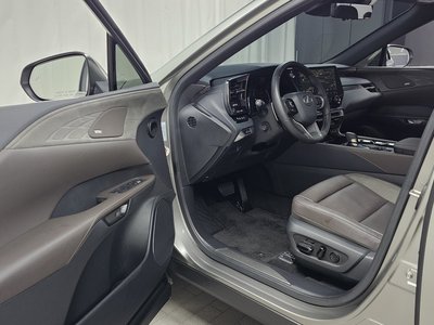 2023 Lexus RX — миниатюра 13
