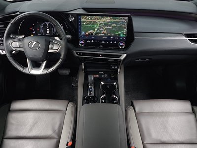 2023 Lexus RX photo 5