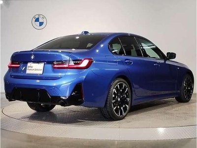 2025 BMW 3 SERIES — фото 3