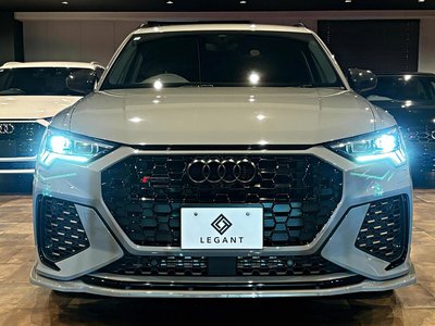 صورة 10 لـ 2021 AUDI RS Q3