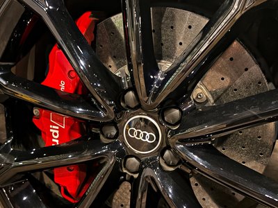 صورة 16 لـ 2021 AUDI RS Q3