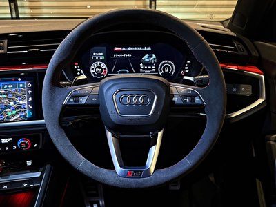 صورة 20 لـ 2021 AUDI RS Q3