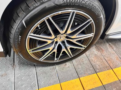 MERCEDES-BENZ GLC - 3