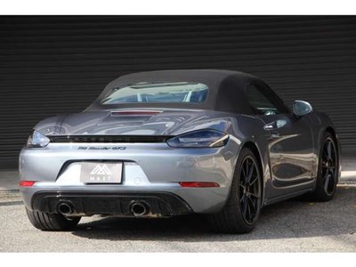 PORSCHE 718 BOXSTER - 5