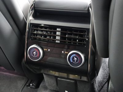 2024 LAND Rover RANGE ROVER SPORT thumbnail 32