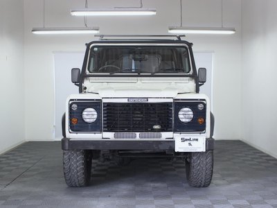LAND ROVER DEFENDER - 5