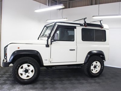 LAND ROVER DEFENDER - 6