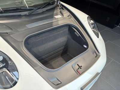 صورة 8 لـ 2020 Porsche 911