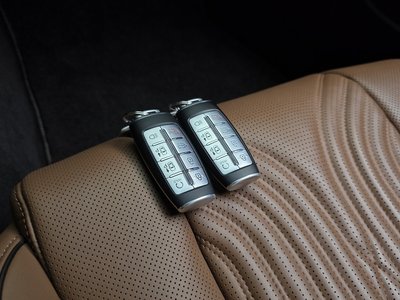 2023 Genesis G80 (RG3) — миниатюра 17