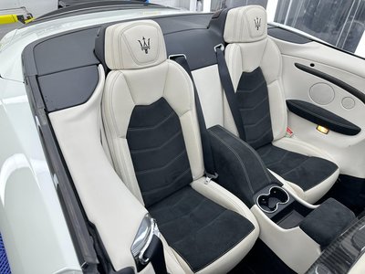 2015 Maserati GRANCABRIO thumbnail 37