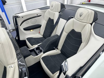 2015 Maserati GRANCABRIO thumbnail 23