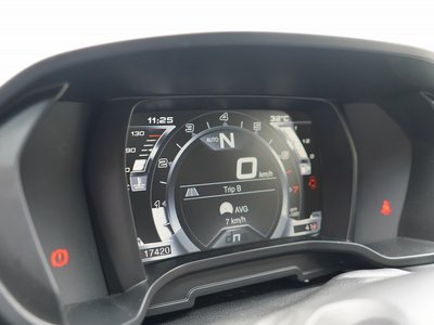 صورة 6 لـ 2015 ALFA Romeo 4C