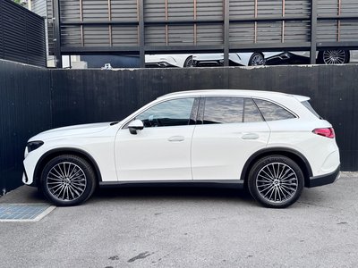 MERCEDES-BENZ GLC - 10