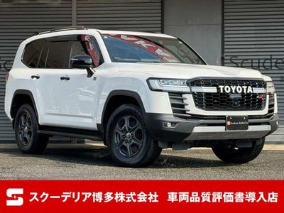 TOYOTA LAND CRUISER 300 - 1