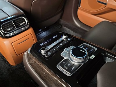 صورة مصغرة 19 لـ 2021 Genesis G90