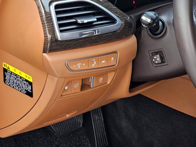 صورة مصغرة 14 لـ 2021 Genesis G90