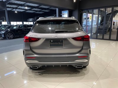 MERCEDES-BENZ GLA - 6