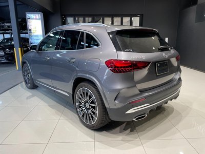 MERCEDES-BENZ GLA - 7