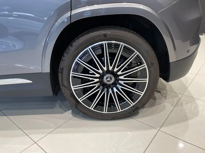 MERCEDES-BENZ GLA - 10