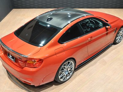 2017 BMW M4 COUPE — фото 9