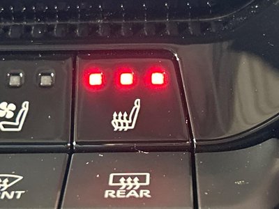 TOYOTA LAND CRUISER 250 - 7